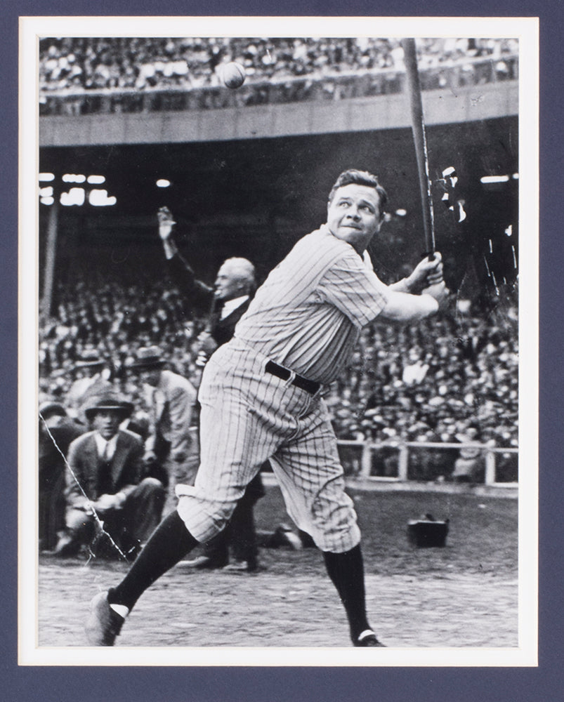 OnlyClassics Vintage Babe Ruth Holds HIS BAT New York Yankees Baseball MLB  Iconic 8X10 Photo