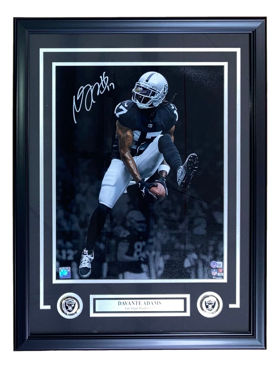 Autographed Las Vegas Raiders Davante Adams Fanatics Authentic