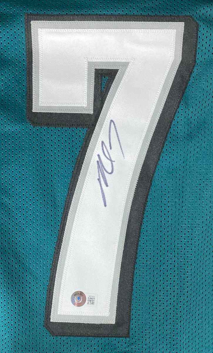 Michael Vick Signed Custom Green Pro-Style Football Jersey BAS ITP – Sports  Integrity