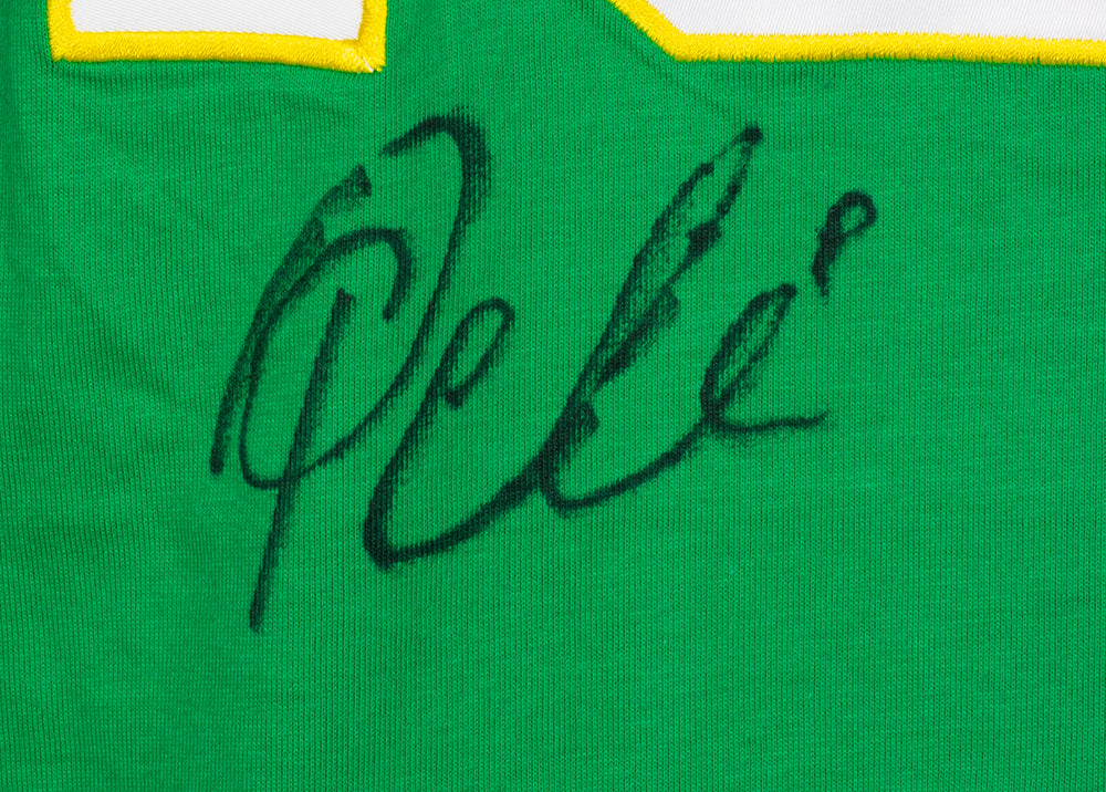 New York Cosmos Pele Autographed Green Jersey Beckett BAS Stock