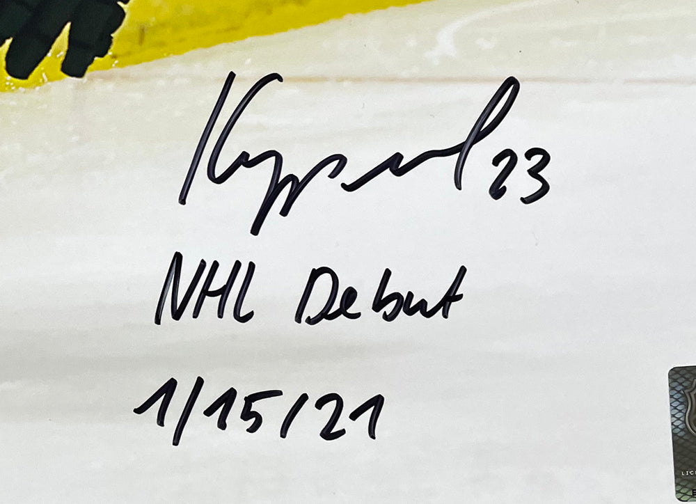Philipp Kurashev Chicago Blackhawks Fanatics Authentic Autographed