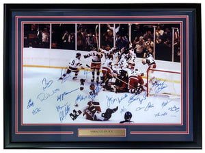 1980 USA Miracle On Ice 21 Signed Framed 22x32 Photo Herb Brooks & More BAS LOA