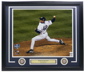 Mariano Rivera Signed Framed Yankees 16x20 Photo HOF 2019 JSA - Sports Integrity