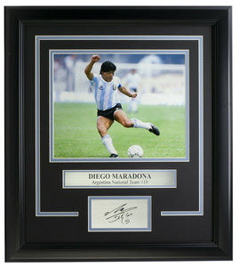 Diego Maradona Framed 8x10 Argentina Photo w/Laser Engraved Signature - Sports Integrity