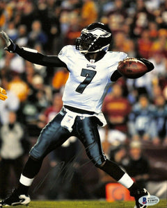 Michael Vick Signed Philadelphia Eagles 8x10 Football Photo BAS - Sports Integrity