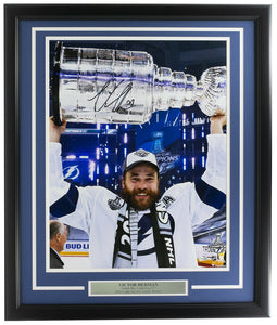 Victor Hedman Signed Framed 16x20 Tampa Bay Lightning Trophy Photo Fanatics - Sports Integrity