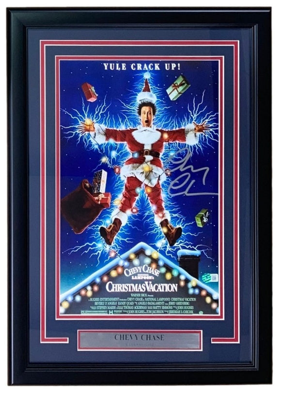 Chevy Chase Signed Framed 11x17 Lampoons Christmas Vacation Photo BAS - Sports Integrity