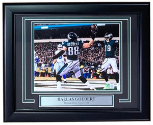 Dallas Goedert Signed Framed 8x10 Philadelphia Eagles vs Cowboys Photo BAS