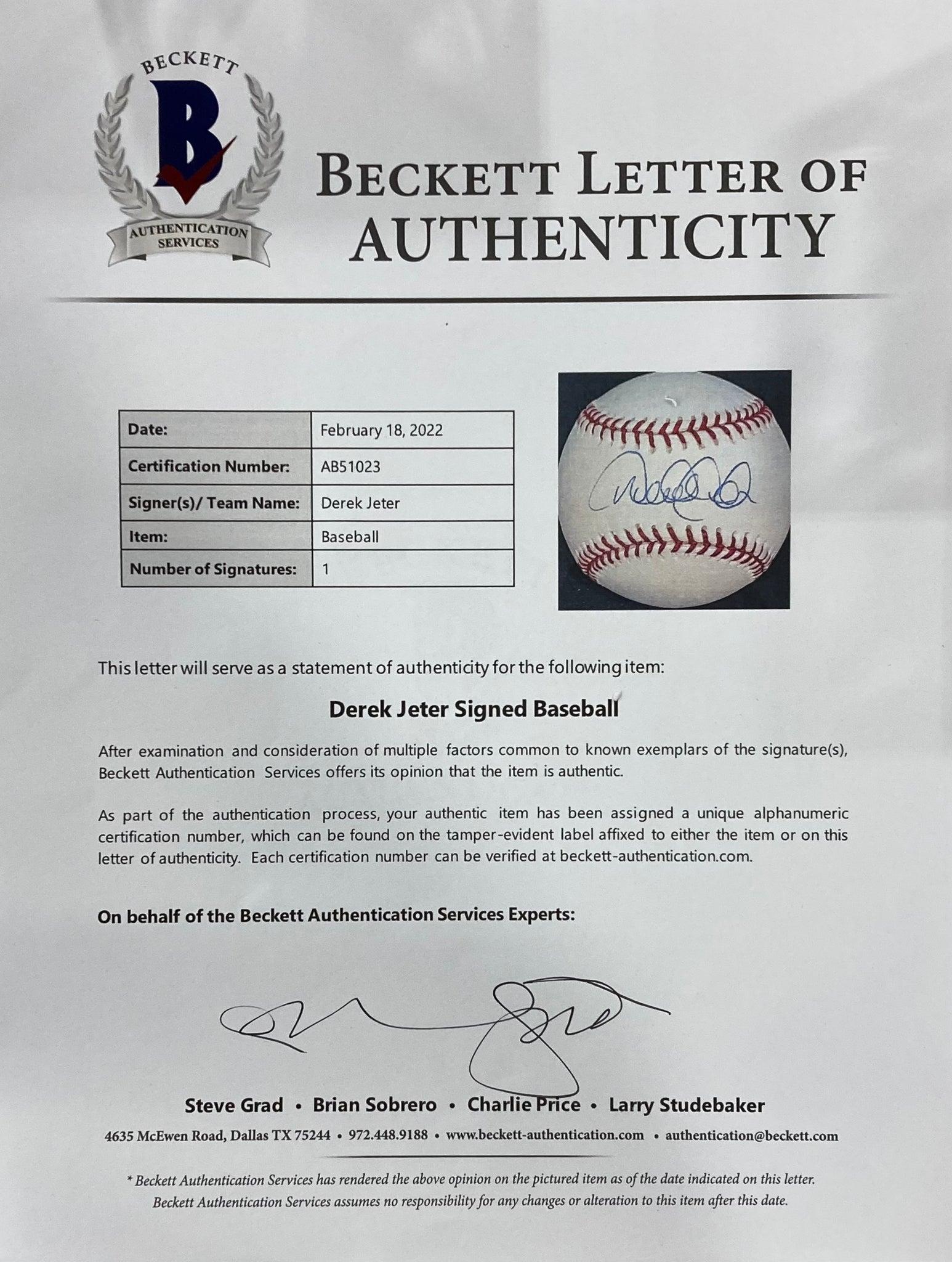 New York Yankees Derek Jeter Signed Baseball BAS Beckett Letter