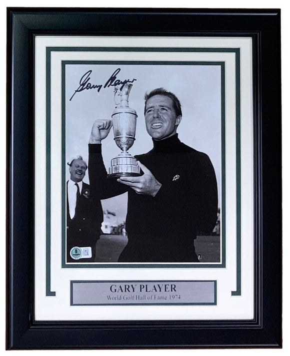 Gary Player Signed Framed 8x10 PGA Golf Trophy Photo BAS