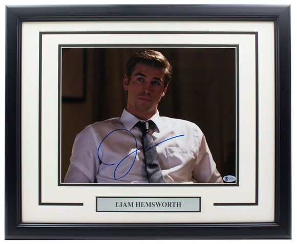 Liam Hemsworth Signed Framed 11x14 Photo BAS - Sports Integrity