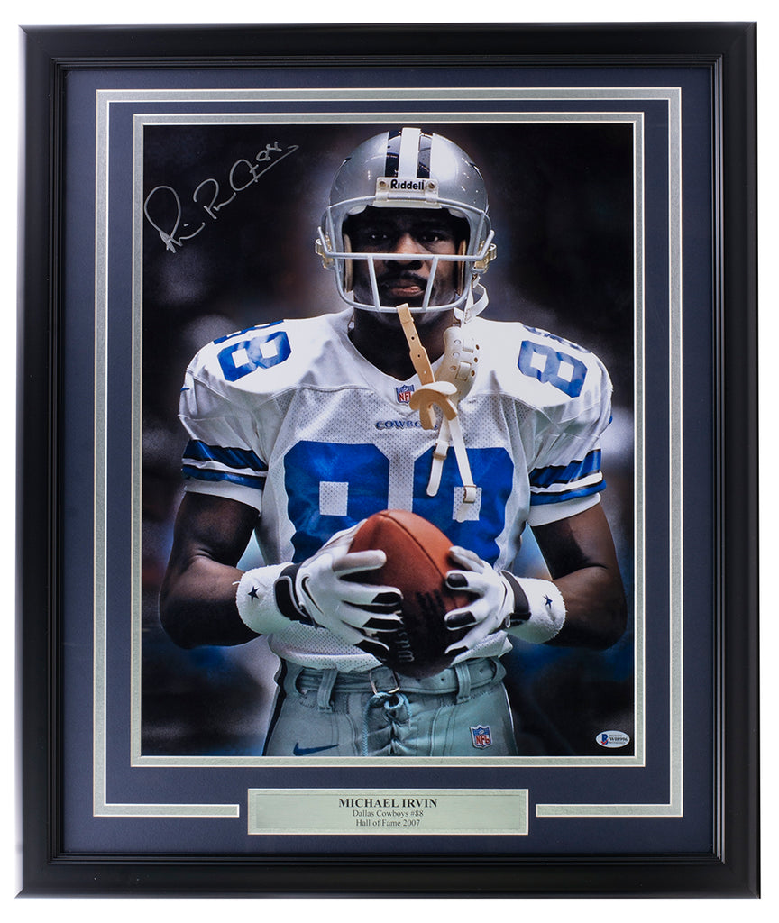 Michael Irvin v. The Eagles Dallas Cowboys 8 x 10 Framed Football Photo