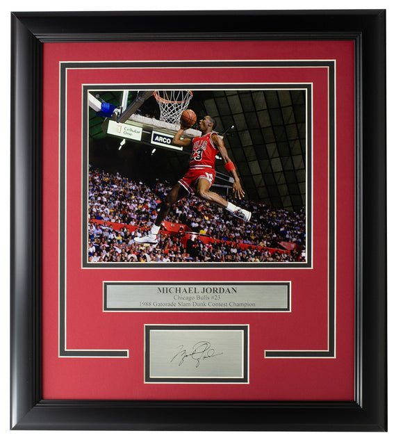 Chicago Bulls Michael Jordan Autographed Framed White Championship