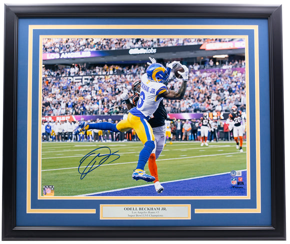 Aaron Donald Super Bowl LVI Final Play Los Angeles Rams 8x10 Framed Photo  with Engraved Autograph