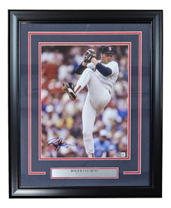 Roger Clemens Signed Framed 11x14 Boston Red Sox Photo BAS BD59674 - Sports Integrity