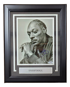 Snoop Dogg Signed Framed 8x10 Photo PSA AN18968 - Sports Integrity