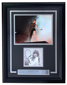 Taylor Swift Signed Framed RARE Heart Drawn Insert w/ 8x10 Smoke Photo PSA/DNA - Sports Integrity