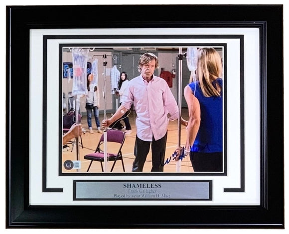 William H Macy Signed Framed 8x10 Shameless Frank Gallagher Photo BAS - Sports Integrity